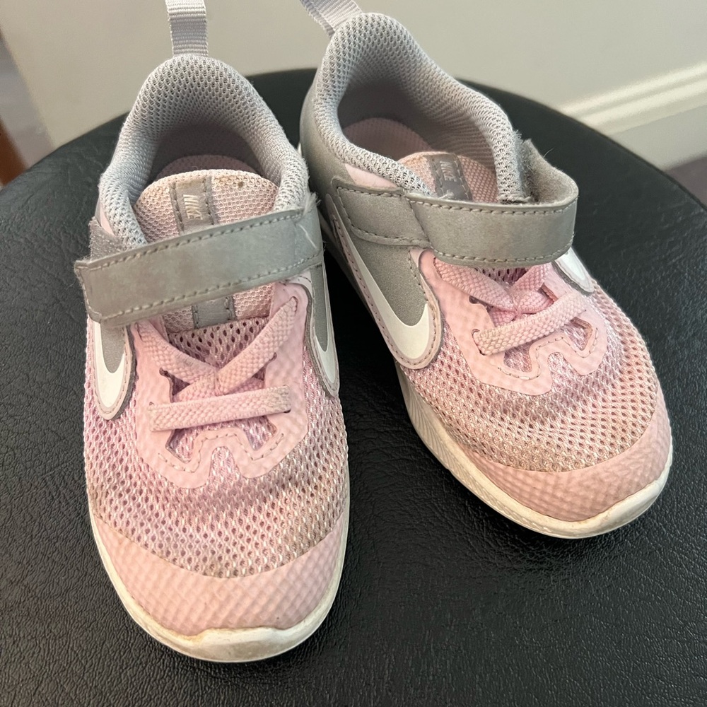 Toddler Nike sneakers